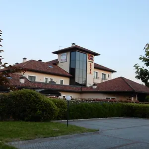 Hotel Elysium Raya, Mediglia